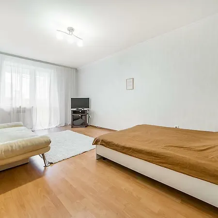 Уютная Студия Возле Мкад Мкр Лошица Apartment Minsk